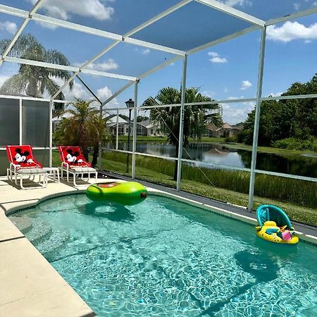 Private Pool With A Beautiful View Overlooking The Lake! Near Disney - Universal Kissimmee Kültér fotó