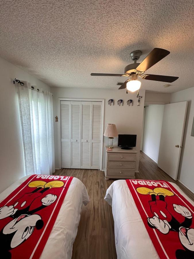 Private Pool With A Beautiful View Overlooking The Lake! Near Disney - Universal Kissimmee Kültér fotó