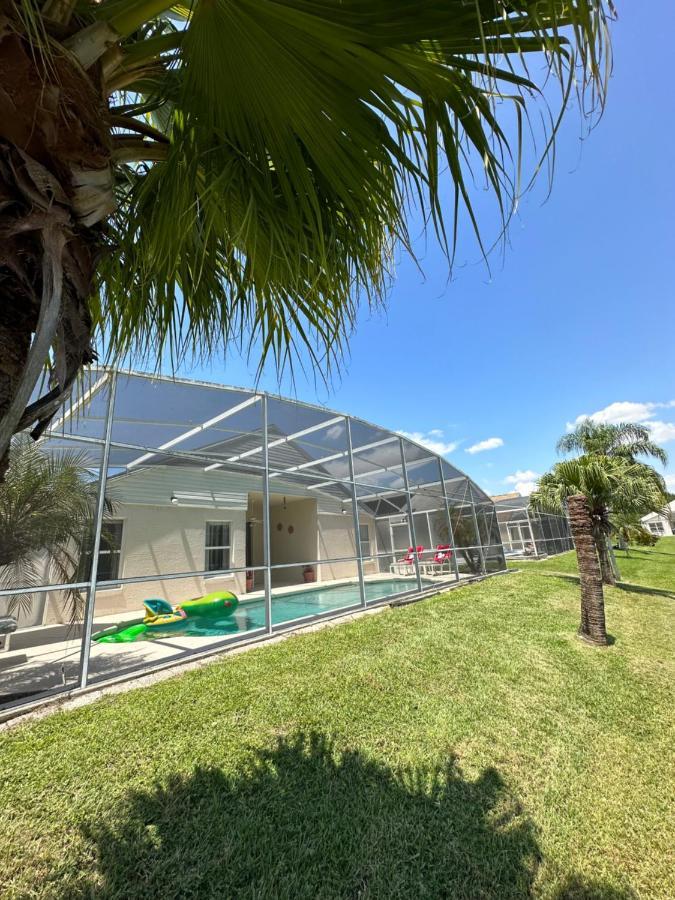 Private Pool With A Beautiful View Overlooking The Lake! Near Disney - Universal Kissimmee Kültér fotó