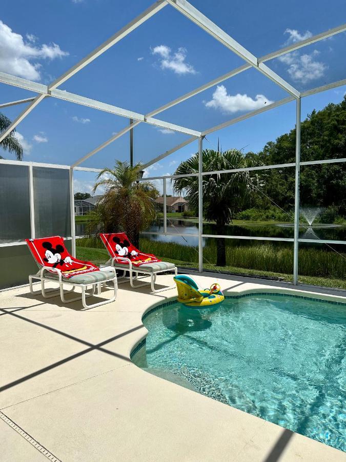 Private Pool With A Beautiful View Overlooking The Lake! Near Disney - Universal Kissimmee Kültér fotó